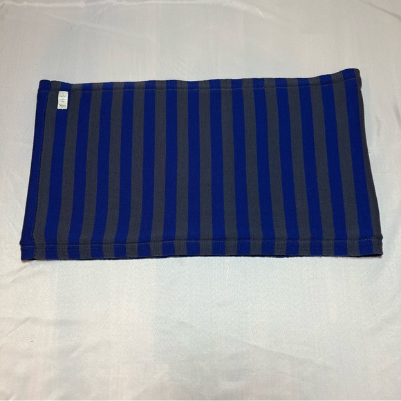 Lululemon Merino Wool Reversible Infinity Scarf Shawl - Picture 5 of 9